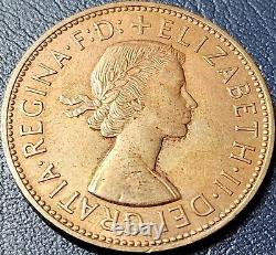 1967 Grande-Bretagne / 1 Penny / Monnaie mondiale Reine Elizabeth / Patine arc-en-ciel